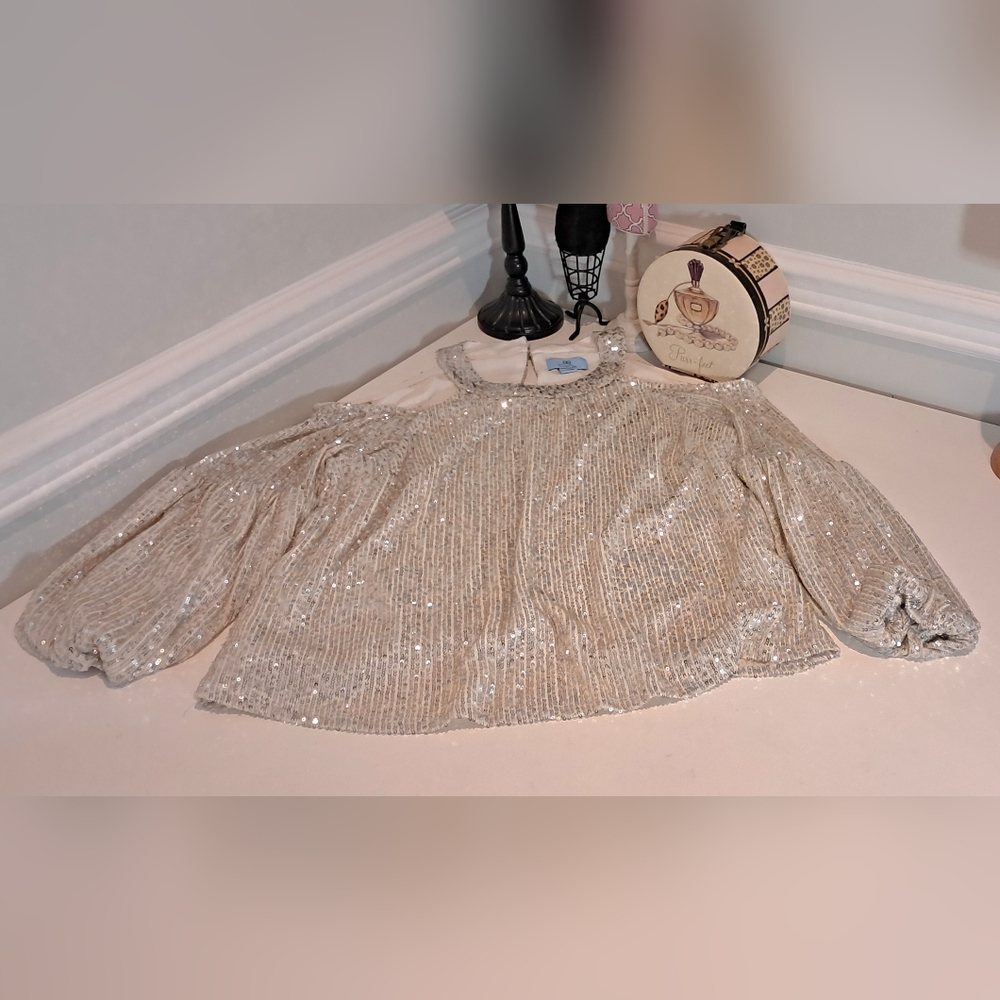 CeCe Champagne Holiday Affair Sequin Shoulerless Top Size L NWT - Picture 10 of 11